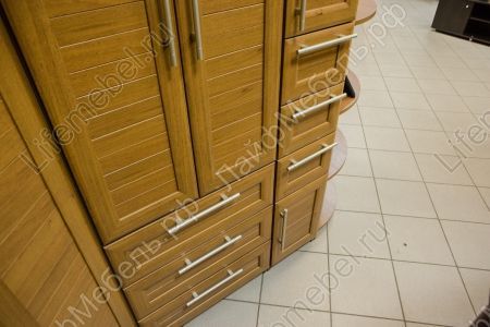Распашной шкаф с тремя ящиками Эстель CB-401 